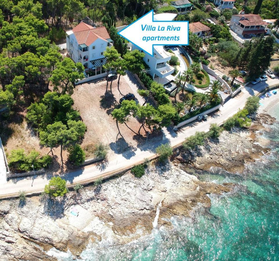 Apartments Villa La Riva - Seafront Accommodation Sutivan Exterior photo